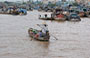MERCATO GALLEGGIANTE DI CAI RANG. Il Delta del Mekong è una delle regioni più popolate di tutto il Vietnam