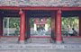 HANOI. Tempio della Letteratura: vista tramite il cancello verso il padiglione Khué Van 